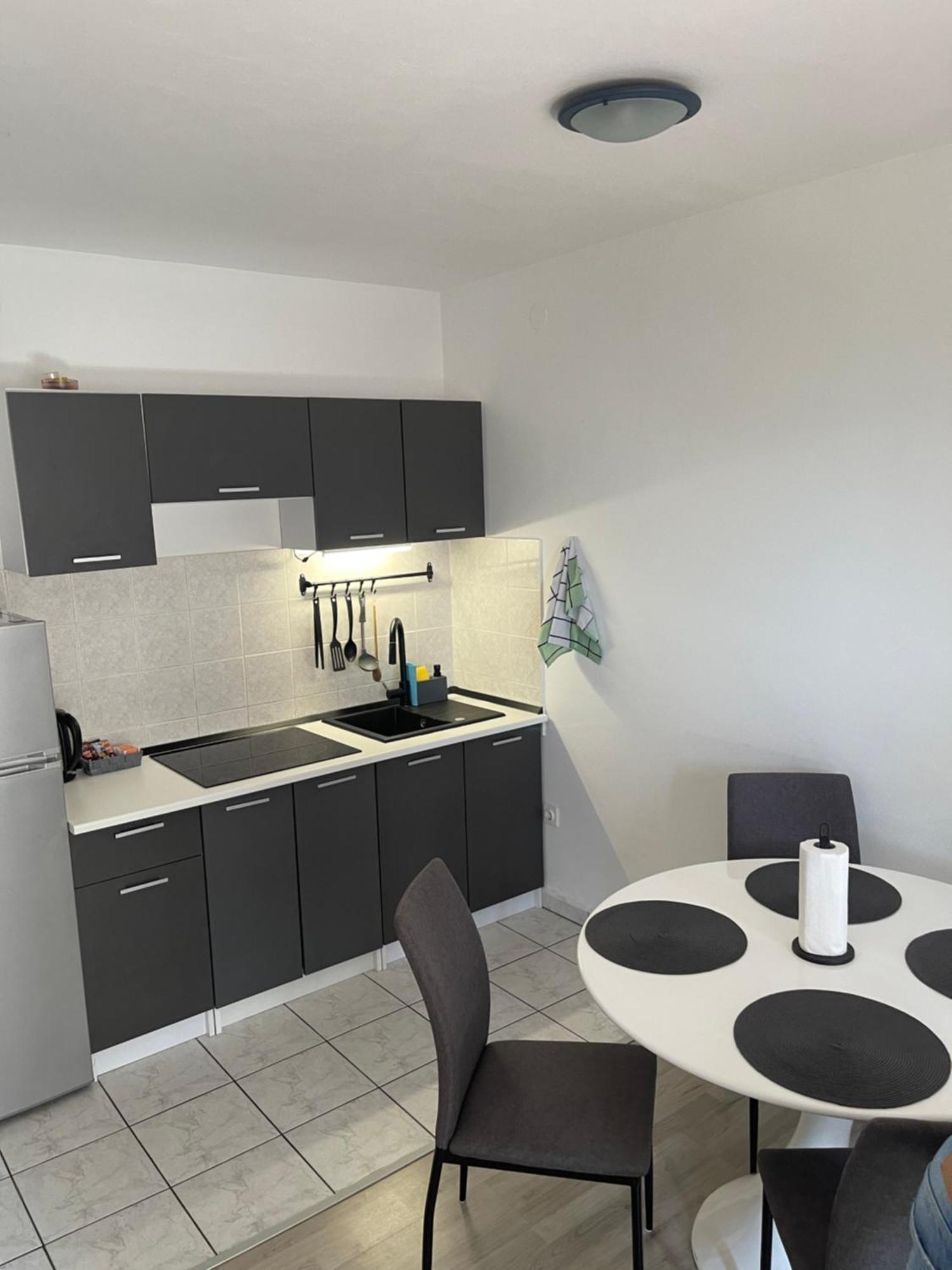 Apartman Hrusta Crikvenica Exteriér fotografie